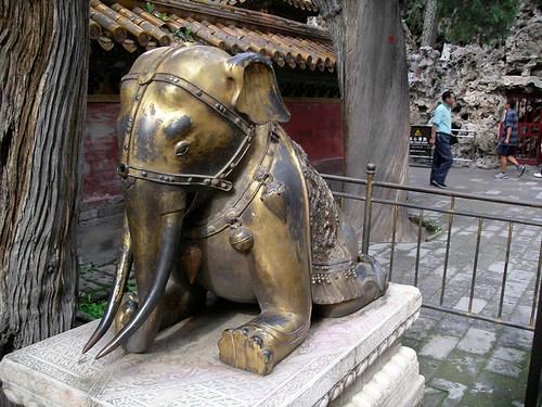 Beijing's Summer Arts Scene Features 798 Gallery Openings and Theatre Premieres